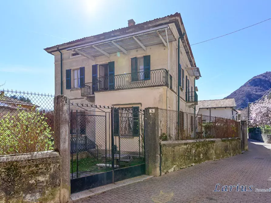 Immagine 7 di Villa in vendita  1 a Magreglio