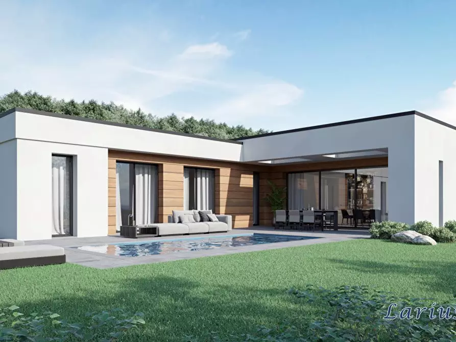 Immagine 4 di Villa in vendita  a Erba