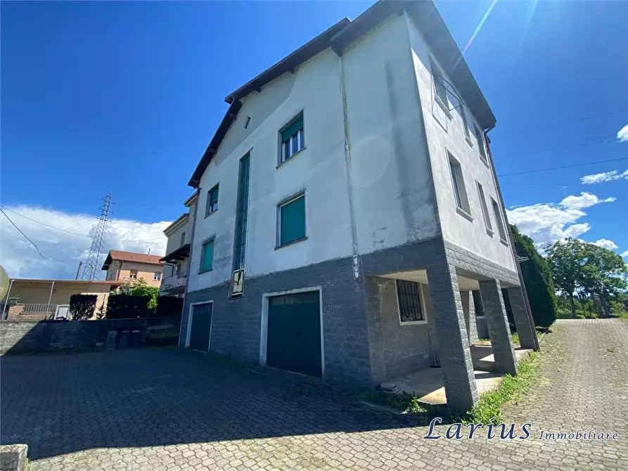 Immagine 4 di Villa in vendita  56 a Cassago Brianza