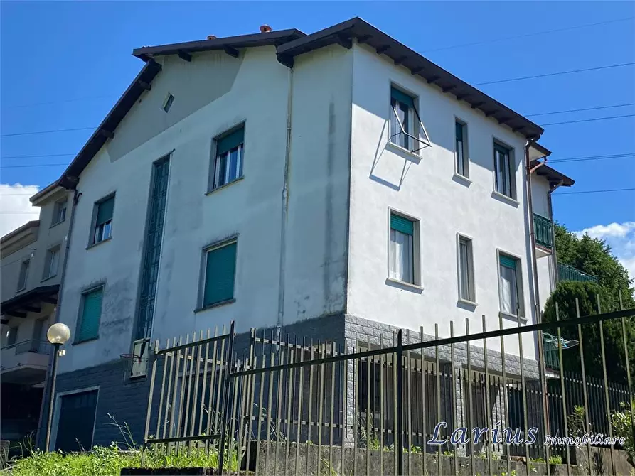 Immagine 5 di Villa in vendita  56 a Cassago Brianza