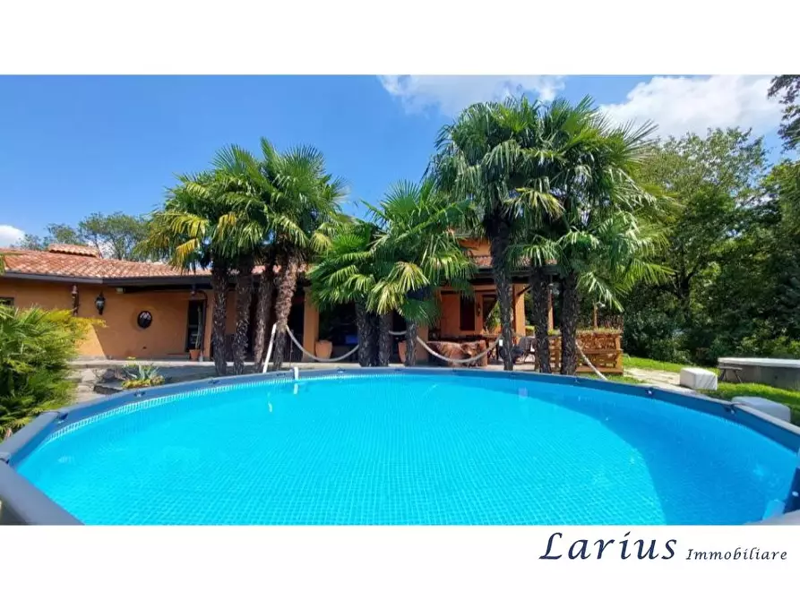 Immagine 6 di Villa in vendita  a Cesana Brianza