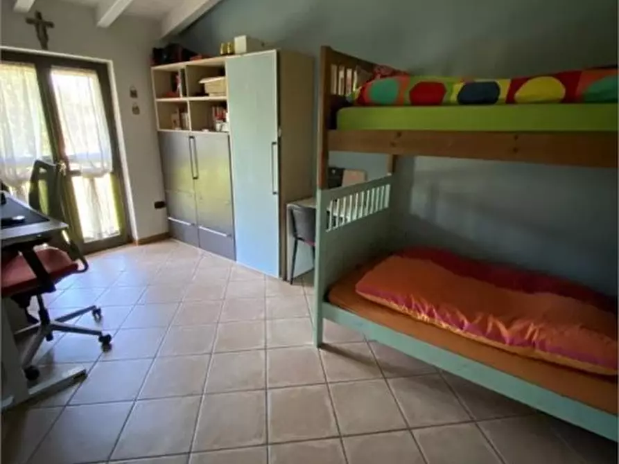 Immagine 10 di Appartamento in vendita  a Montichiari