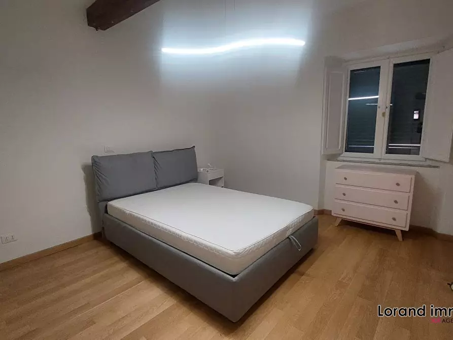 Immagine 8 di Appartamento in affitto  a Pisa