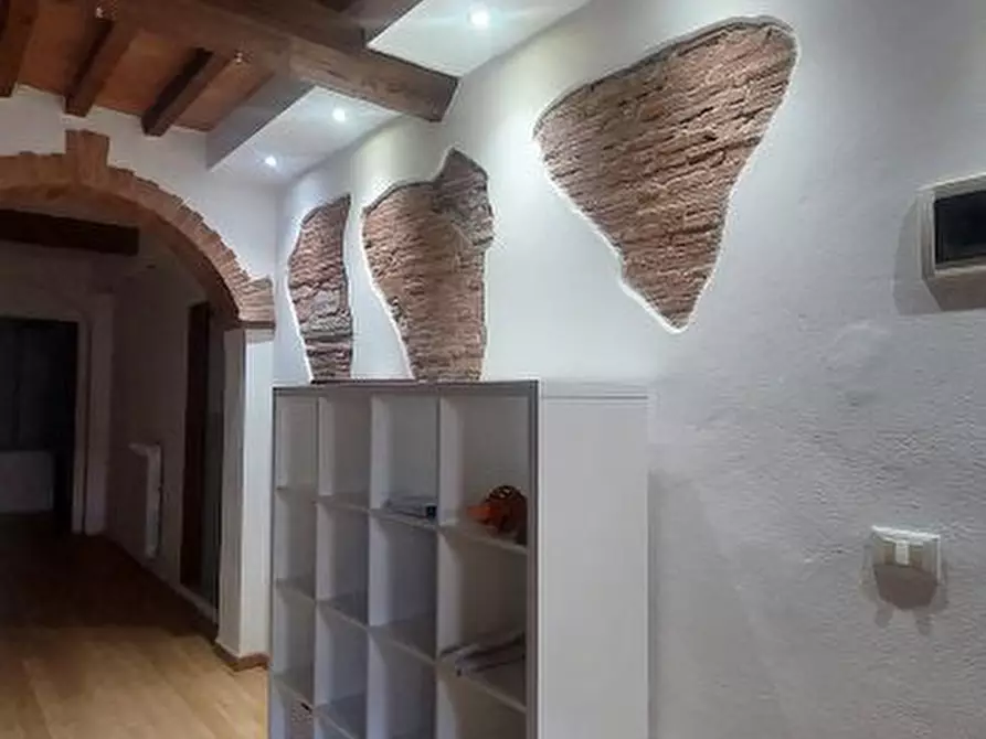 Immagine 10 di Appartamento in affitto  a Pisa