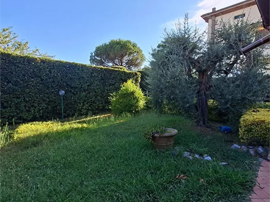 Immagine 3 di Casa indipendente in affitto  a Cascina