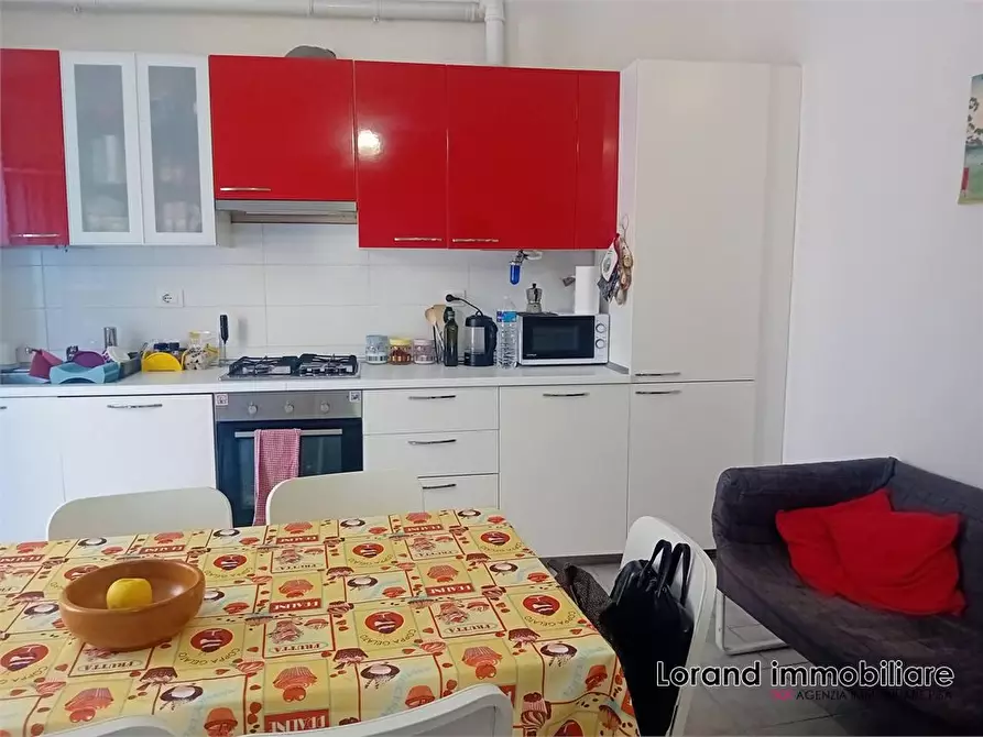 Immagine 4 di Appartamento in vendita  a Pisa