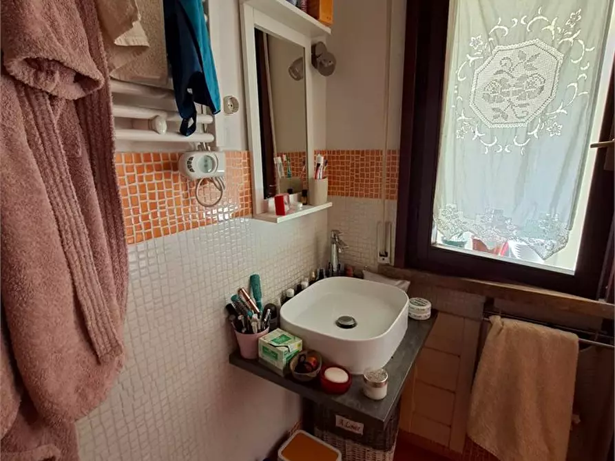 Immagine 6 di Appartamento in vendita  a Pisa