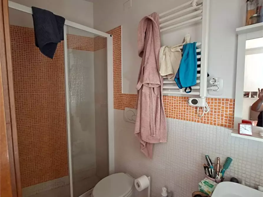 Immagine 9 di Appartamento in vendita  a Pisa