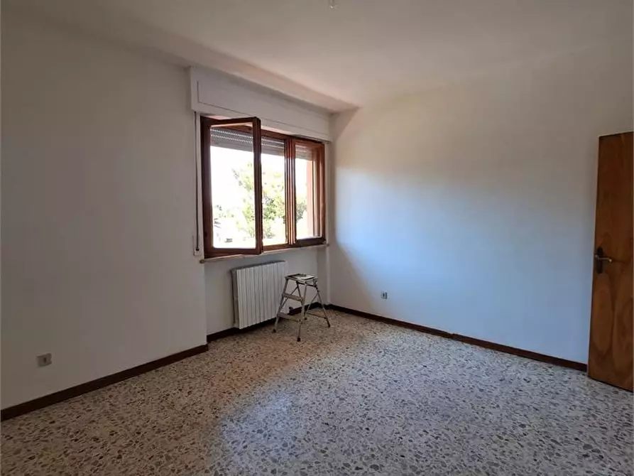 Immagine 6 di Appartamento in vendita  a Pisa