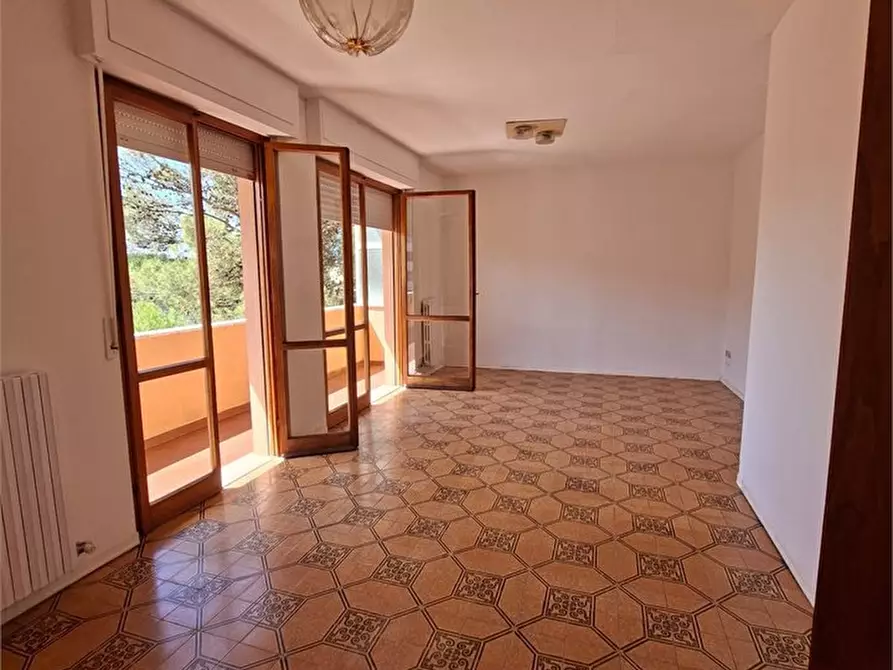 Immagine 2 di Appartamento in vendita  a Pisa