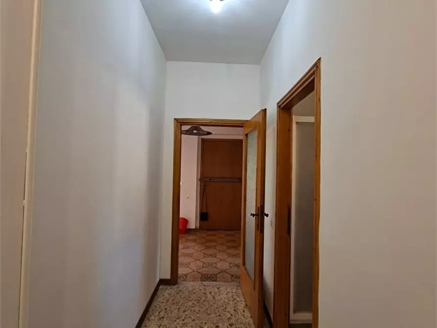 Immagine 3 di Appartamento in vendita  a Pisa