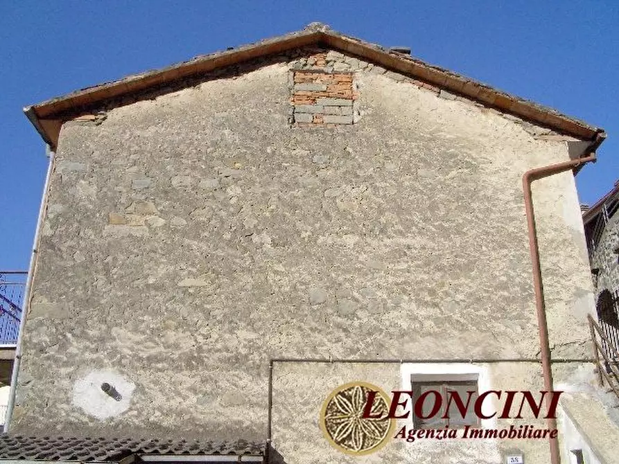 Immagine 6 di Rustico / casale in vendita  a Bagnone