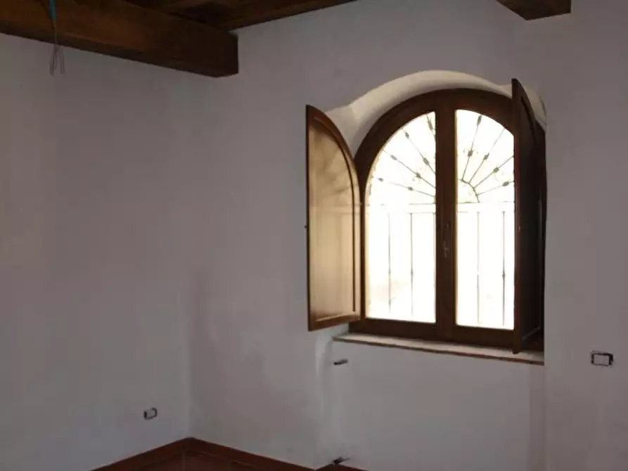 Immagine 8 di Rustico / casale in vendita  13 a Villafranca In Lunigiana