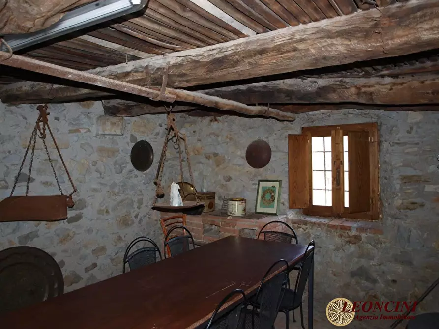 Immagine 6 di Rustico / casale in vendita  2 a Pontremoli