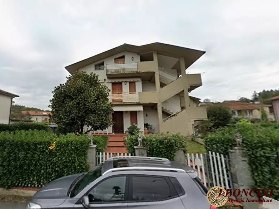 Immagine 1 di Appartamento in vendita  10 a Aulla