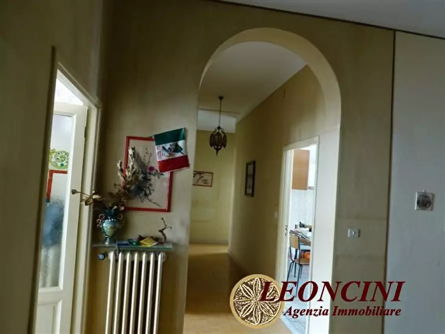 Immagine 6 di Villa in vendita  22 a Villafranca In Lunigiana