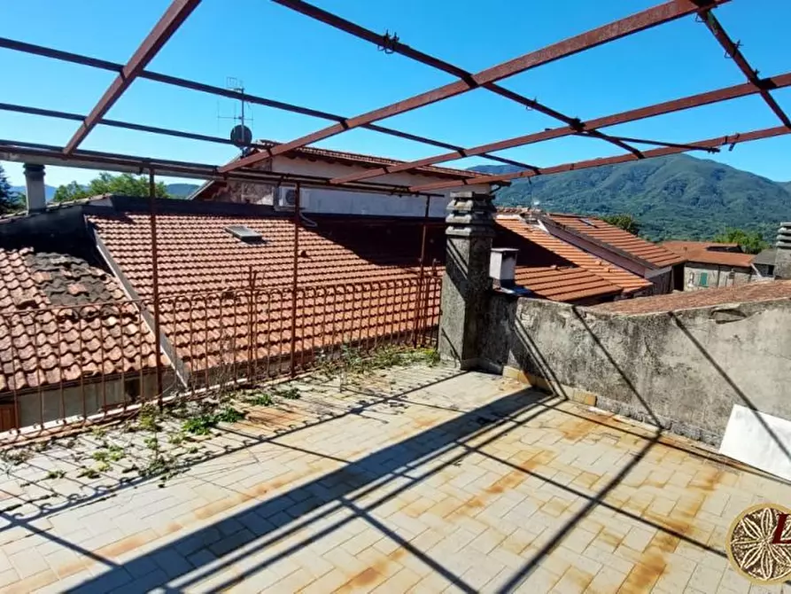 Immagine 8 di Rustico / casale in vendita  33 a Filattiera