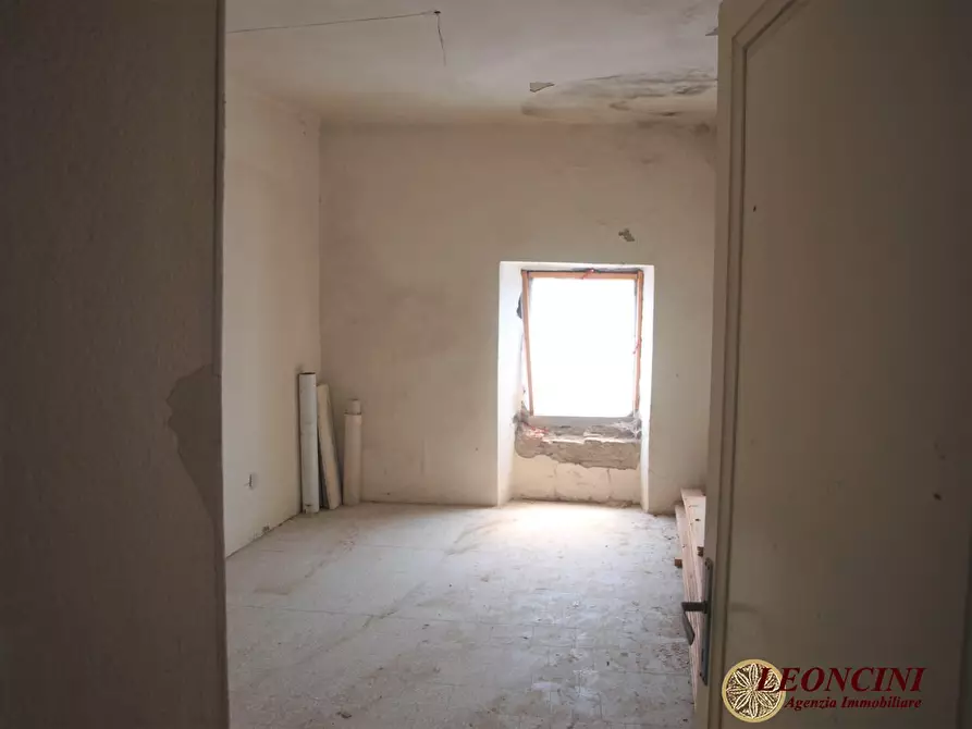 Immagine 7 di Rustico / casale in vendita  34 a Bagnone