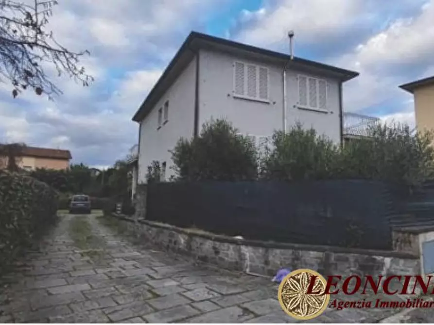 Immagine 9 di Casa semindipendente in vendita  12 a Villafranca In Lunigiana