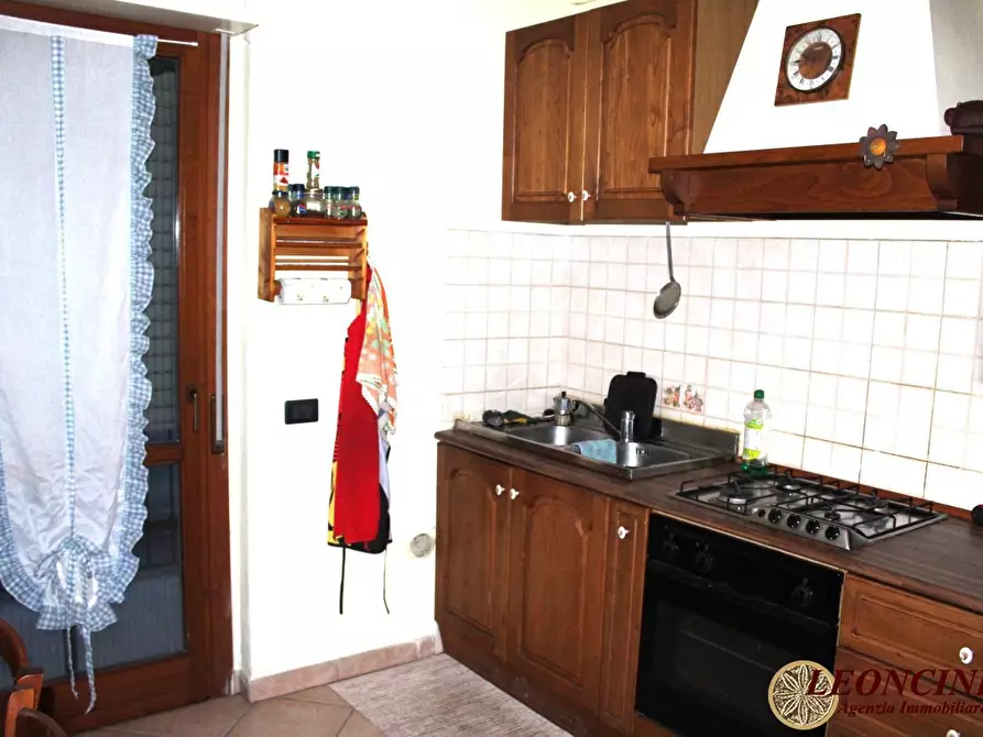 Immagine 4 di Appartamento in vendita  13 a Villafranca In Lunigiana