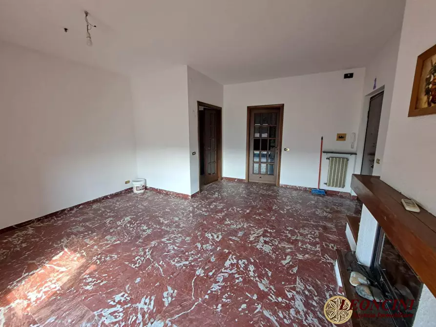 Immagine 8 di Appartamento in vendita  2 a Villafranca In Lunigiana