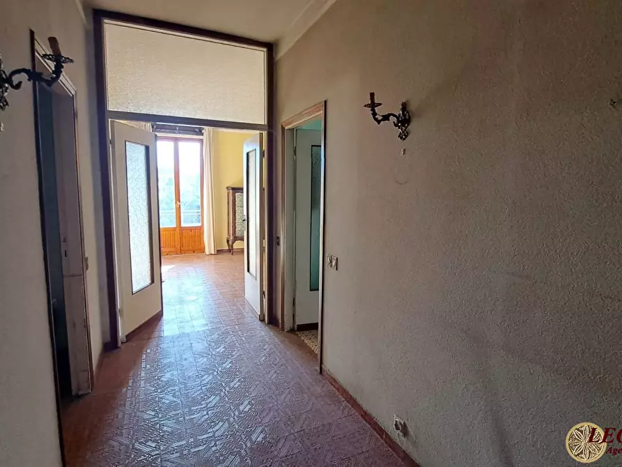 Immagine 4 di Appartamento in vendita  45 a Villafranca In Lunigiana