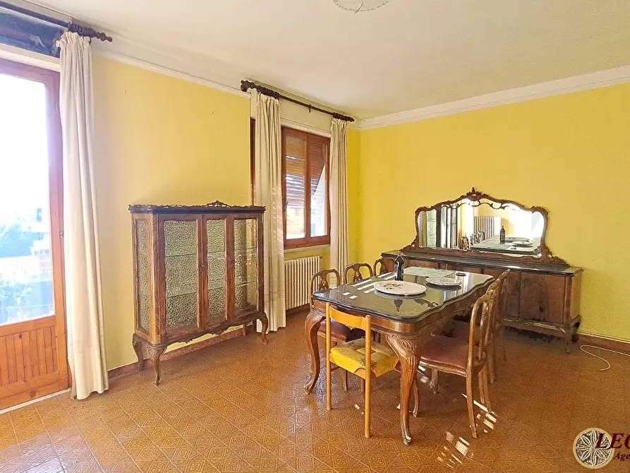 Immagine 6 di Appartamento in vendita  45 a Villafranca In Lunigiana