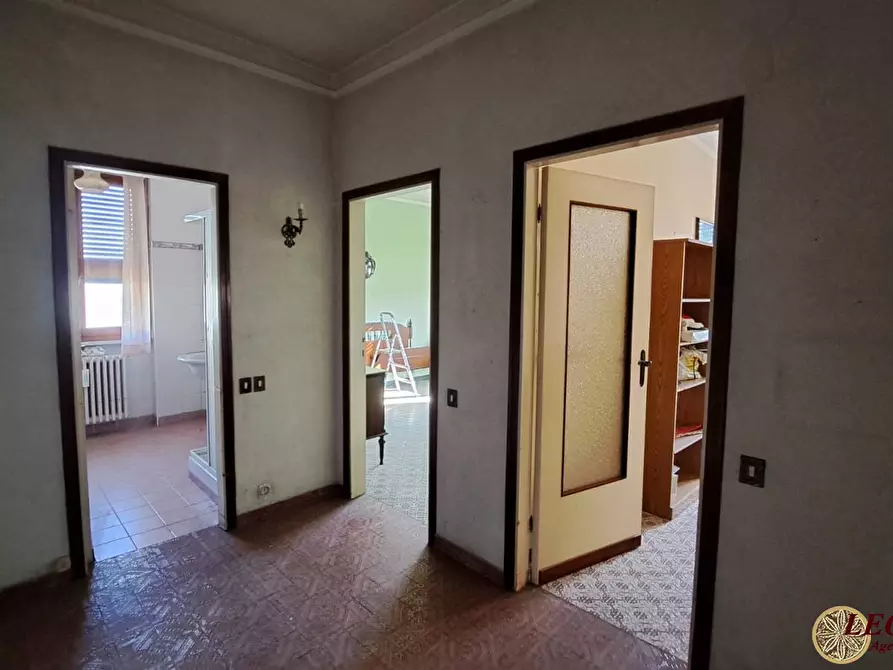 Immagine 9 di Appartamento in vendita  45 a Villafranca In Lunigiana