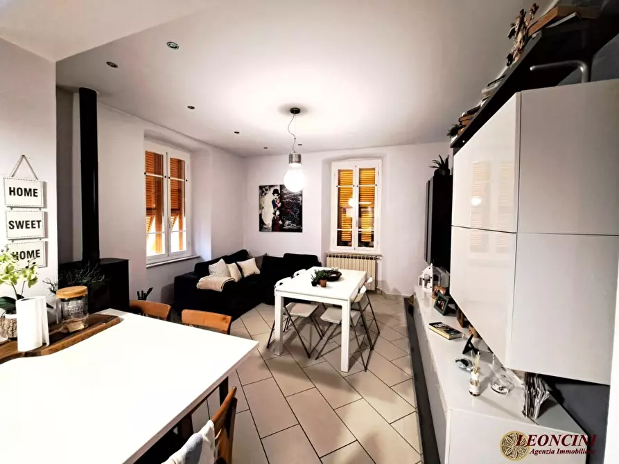 Immagine 3 di Appartamento in vendita  5 a Pontremoli