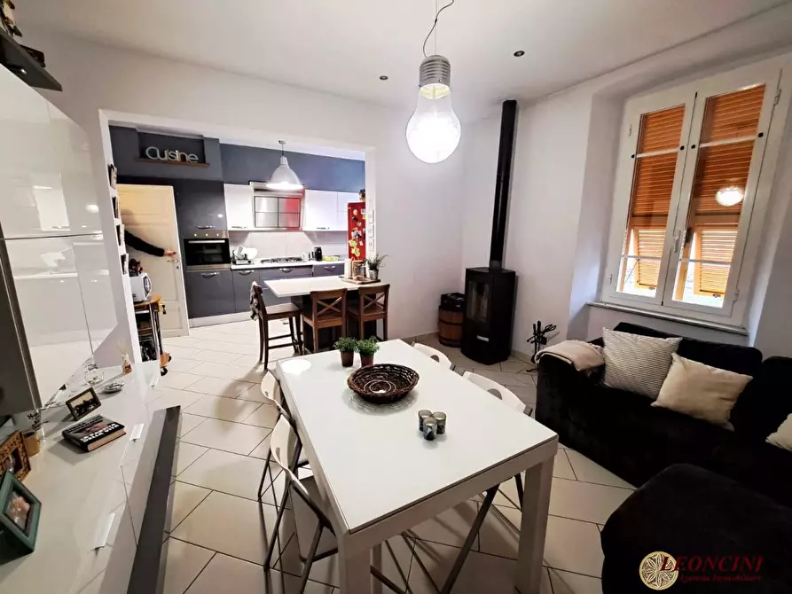 Immagine 2 di Appartamento in vendita  5 a Pontremoli