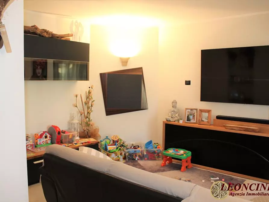 Immagine 2 di Appartamento in vendita  2 a Villafranca In Lunigiana