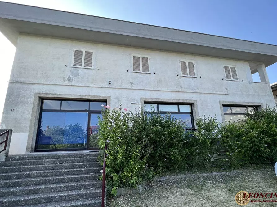Immagine 2 di Capannone industriale in vendita  22 a Pontremoli