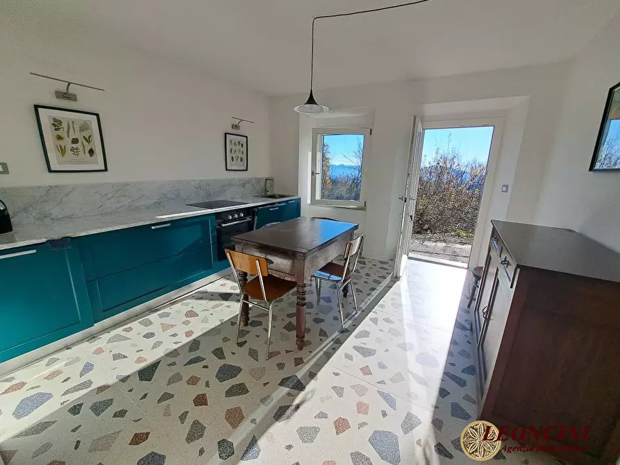 Immagine 4 di Rustico / casale in vendita  12 a Bagnone