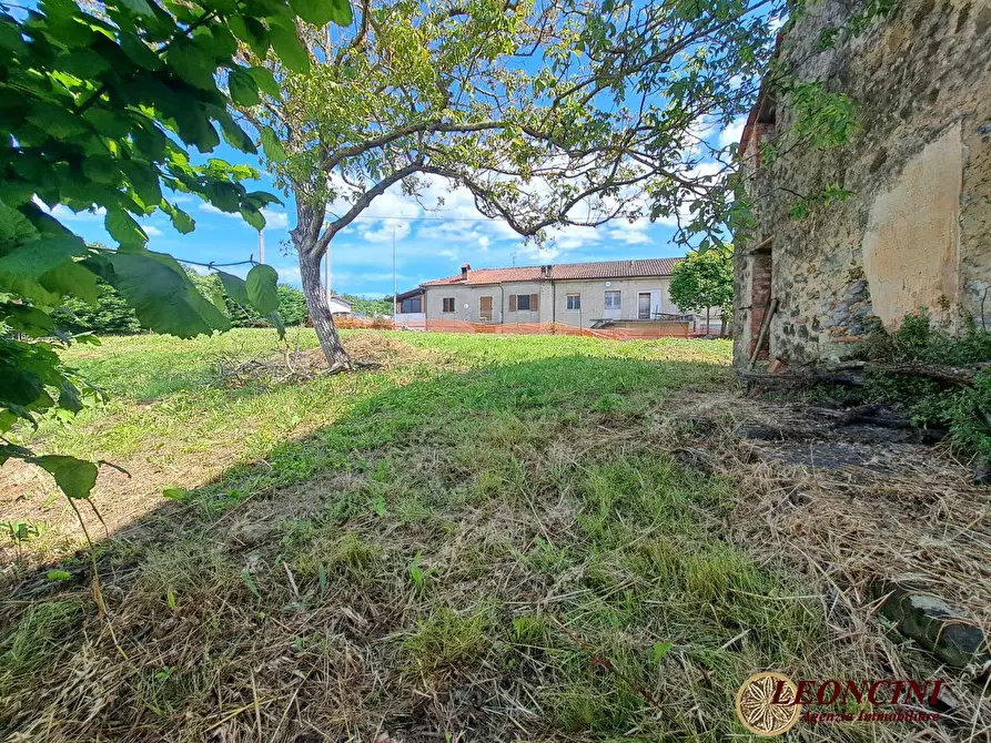 Immagine 10 di Rustico / casale in vendita  12 a Villafranca In Lunigiana