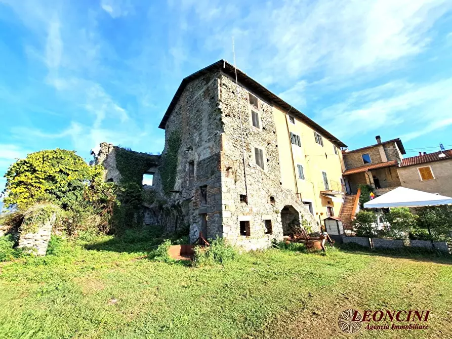 Immagine 1 di Rustico / casale in vendita  99 a Filattiera