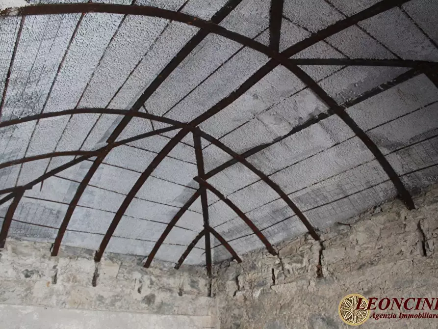 Immagine 7 di Rustico / casale in vendita  22 a Zeri