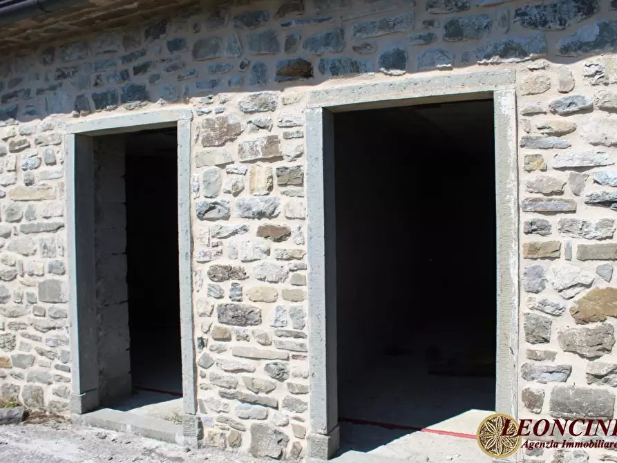 Immagine 10 di Rustico / casale in vendita  22 a Zeri