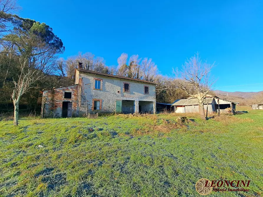 Immagine 10 di Rustico / casale in vendita  88 a Pontremoli