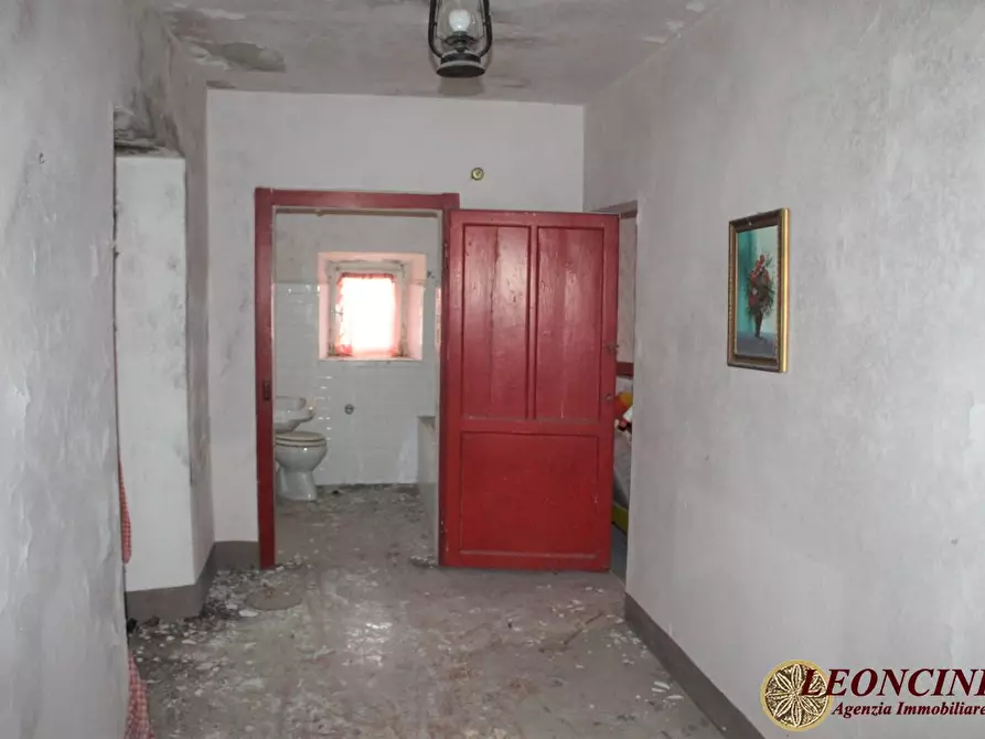 Immagine 5 di Rustico / casale in vendita  23 a Pontremoli