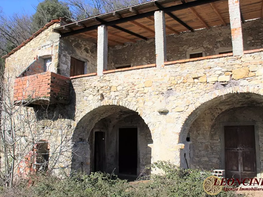 Immagine 10 di Rustico / casale in vendita  23 a Pontremoli