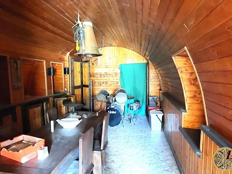 Immagine 8 di Rustico / casale in vendita  33 a Filattiera