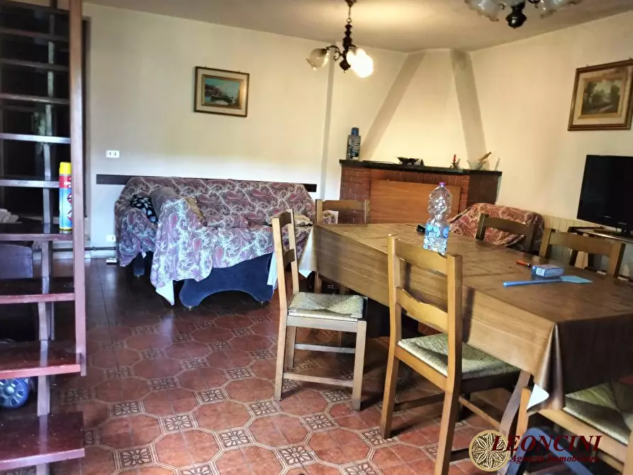 Immagine 7 di Rustico / casale in vendita  2 a Villafranca In Lunigiana
