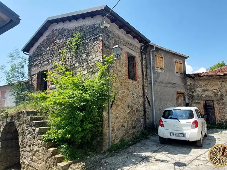 Immagine 7 di Rustico / casale in vendita  33 a Villafranca In Lunigiana