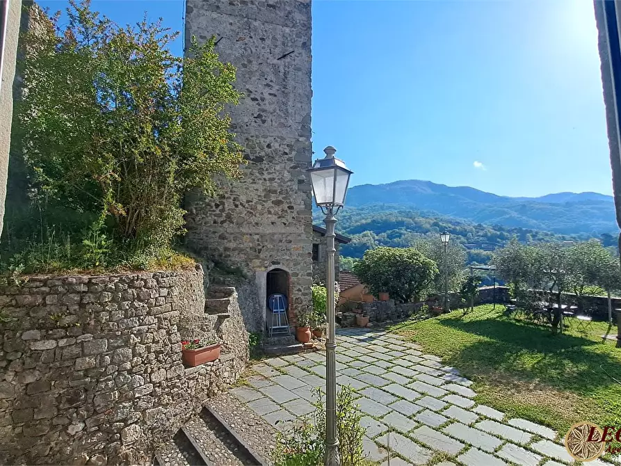 Immagine 6 di Rustico / casale in vendita  10 a Bagnone