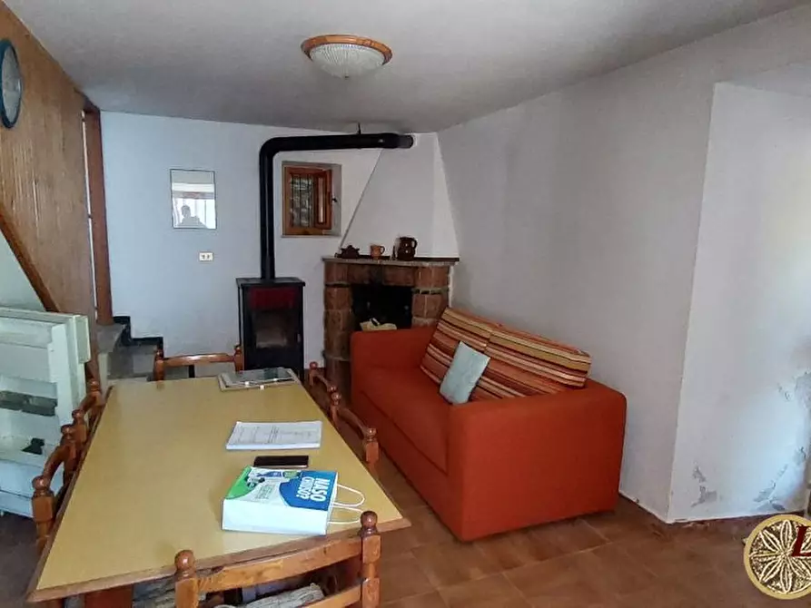 Immagine 7 di Rustico / casale in vendita  23 a Bagnone