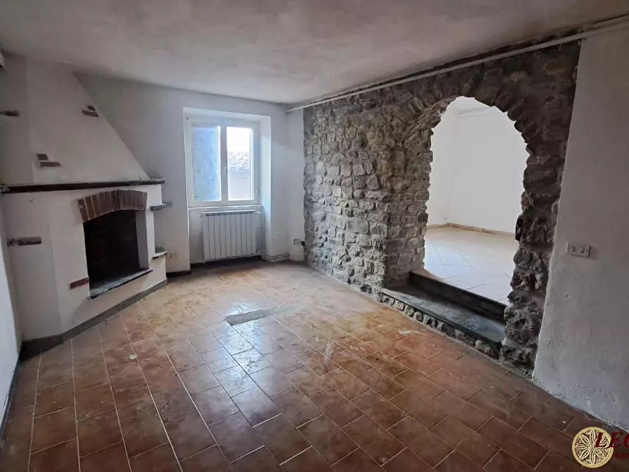 Immagine 7 di Rustico / casale in vendita  4 a Tresana