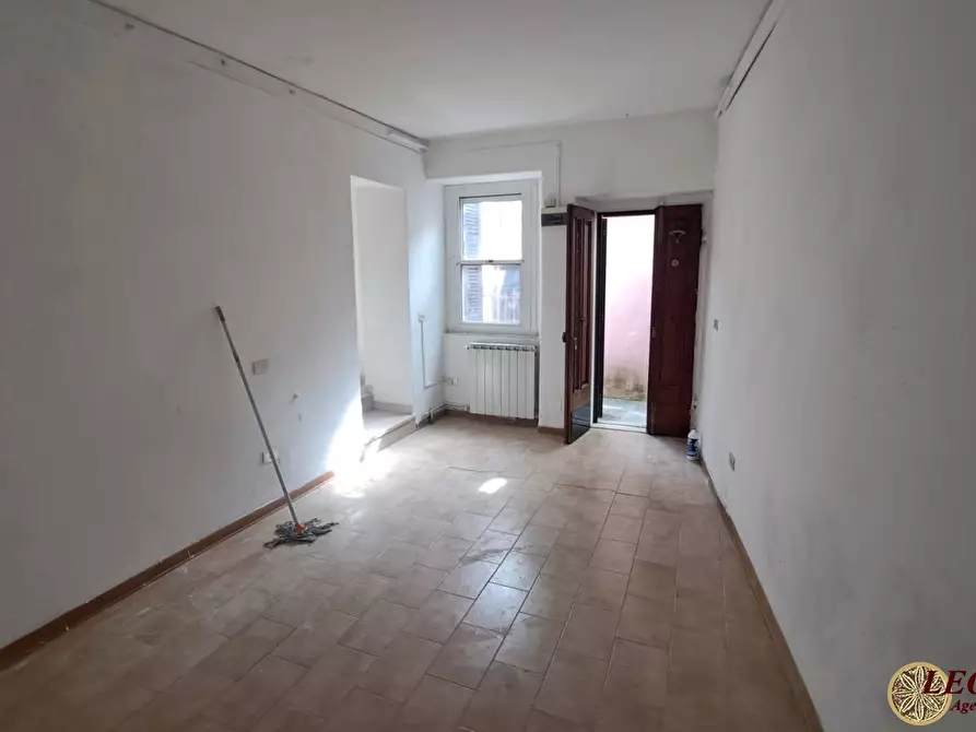 Immagine 10 di Rustico / casale in vendita  4 a Tresana