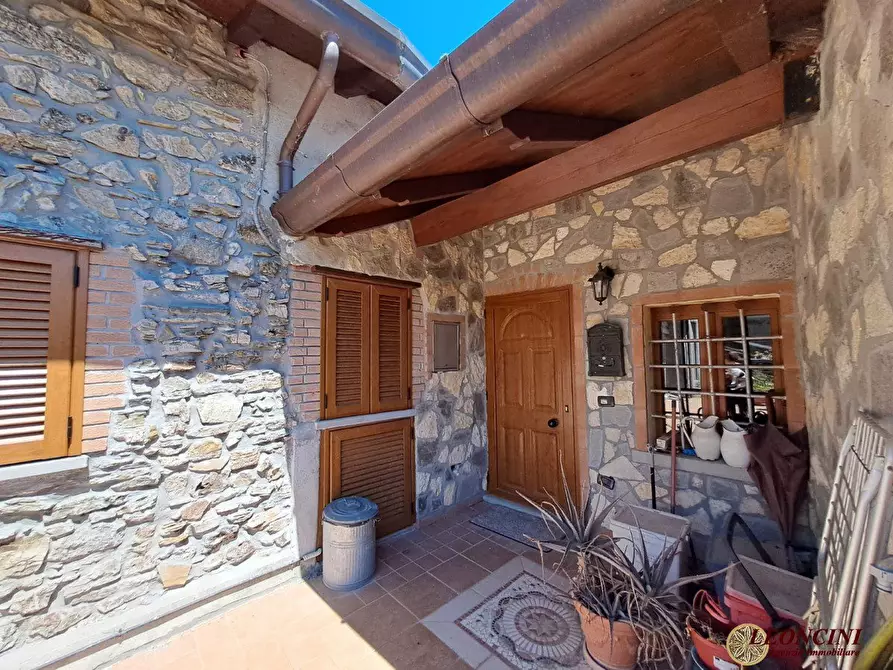 Immagine 3 di Rustico / casale in vendita  66 a Tresana