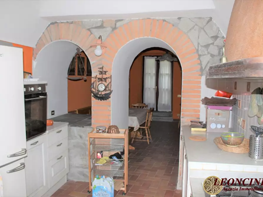 Immagine 5 di Rustico / casale in vendita  23 a Filattiera