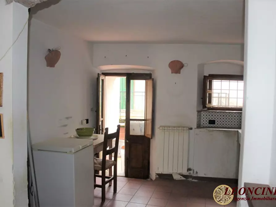 Immagine 5 di Rustico / casale in vendita  22 a Bagnone